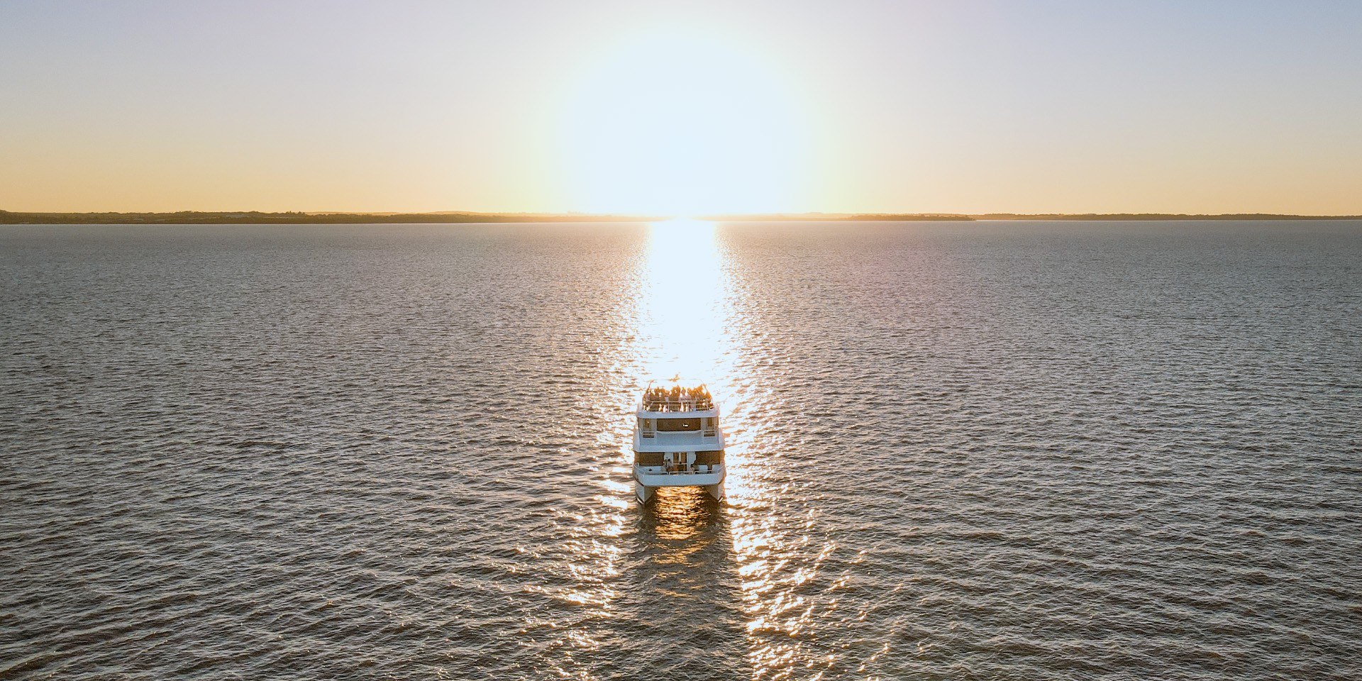 Atardecer en el Río