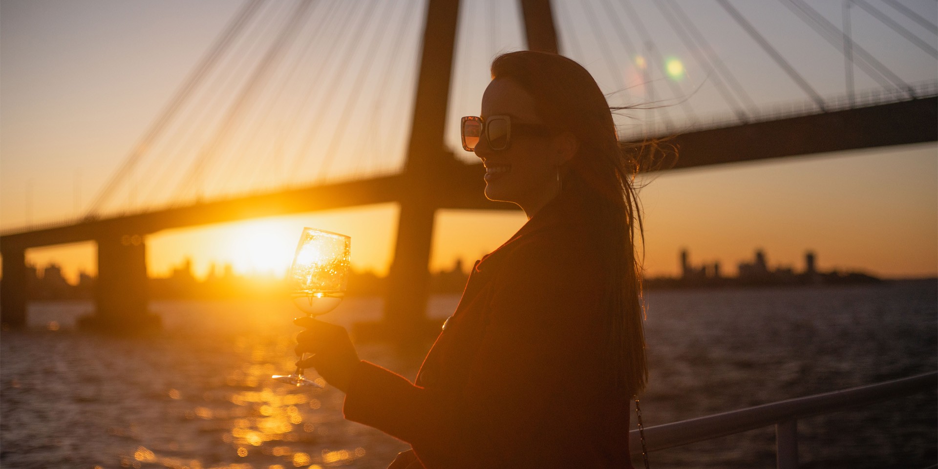 Atardecer en el río